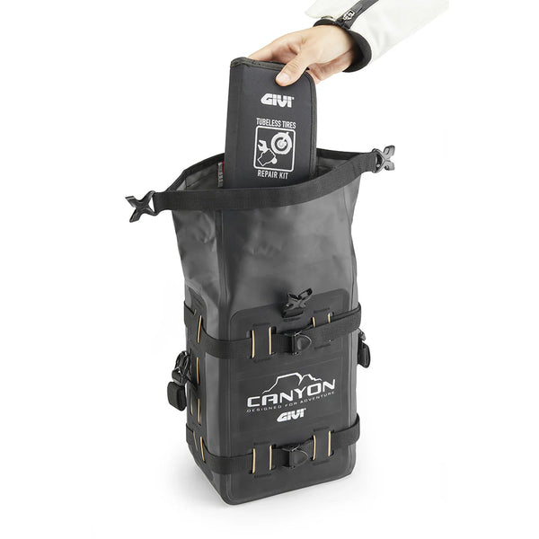 GIVI GRT722B 8LTR WATER RESISTANT CARGO BAG