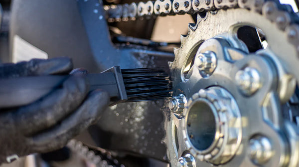 MUC OFF Motorcycle Chain Brush